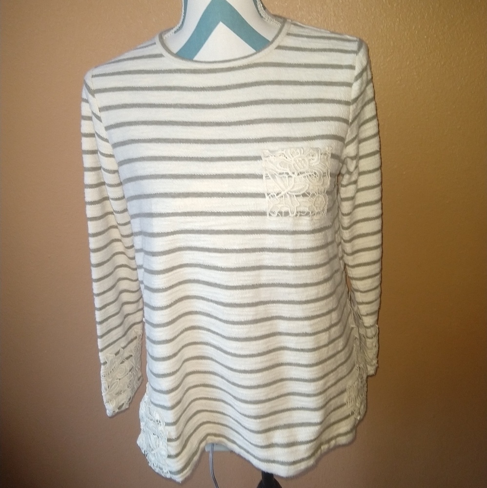 Matilda Jane striped Lacey shirt women's sz Small